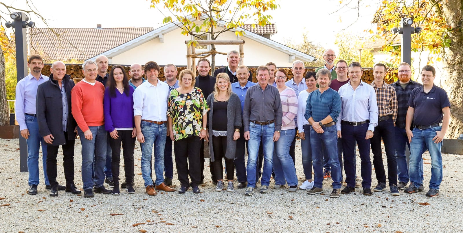 Arbeit Gruppenfoto Abschied Inge Nov2019